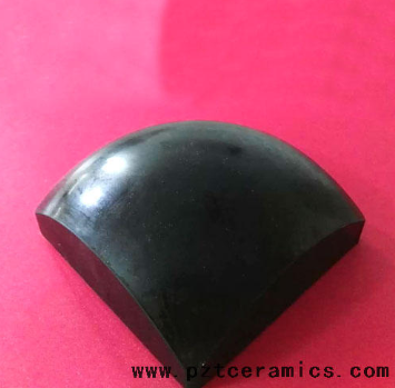 محول المواد المركبة بالموجات فوق الصوتية