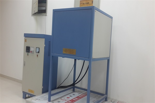 عالي درجة الحرارة ذوبان الفرن