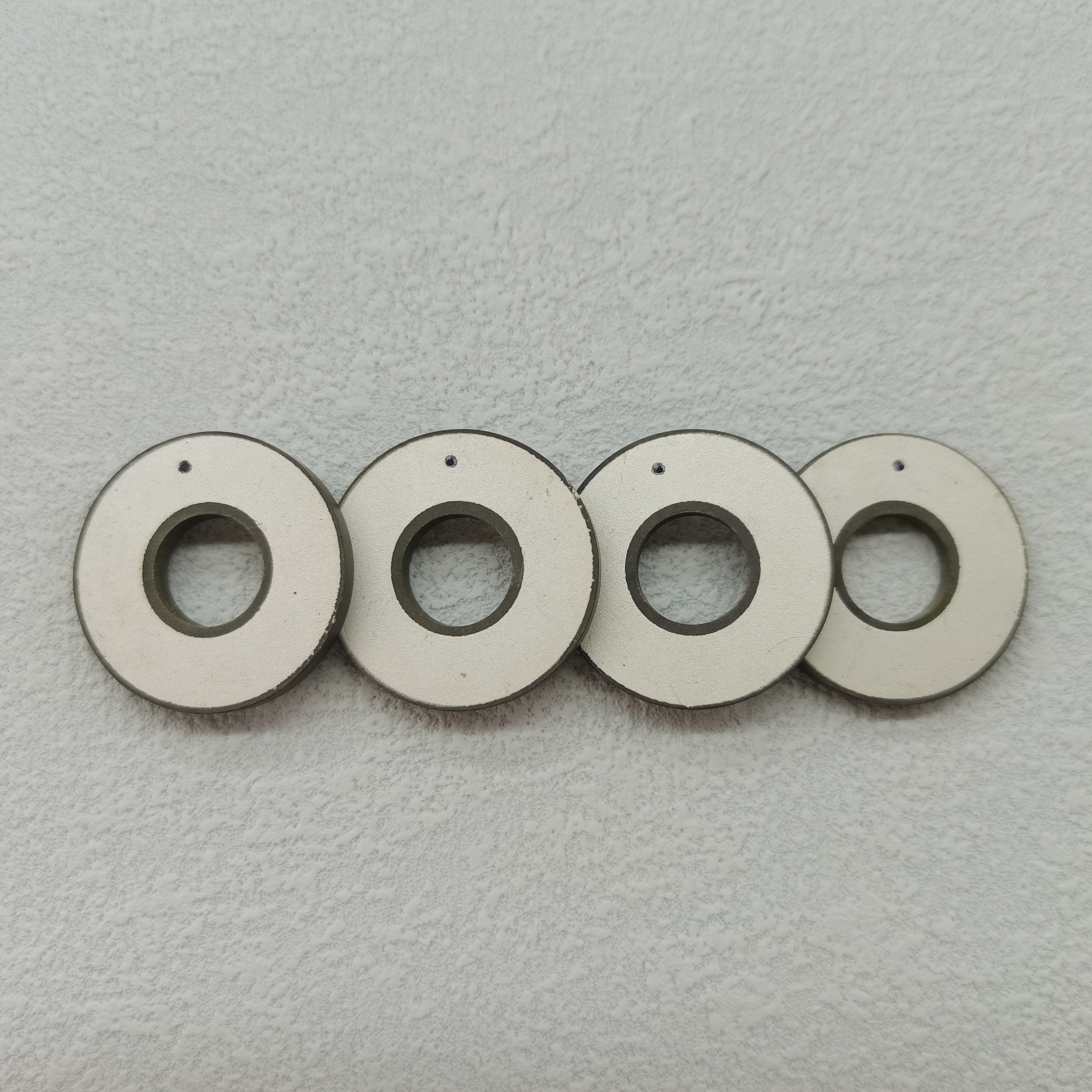PZT RING PZT5A المواد PIEZOELECTRIC CERAMIC العناصر المصنع الصيني