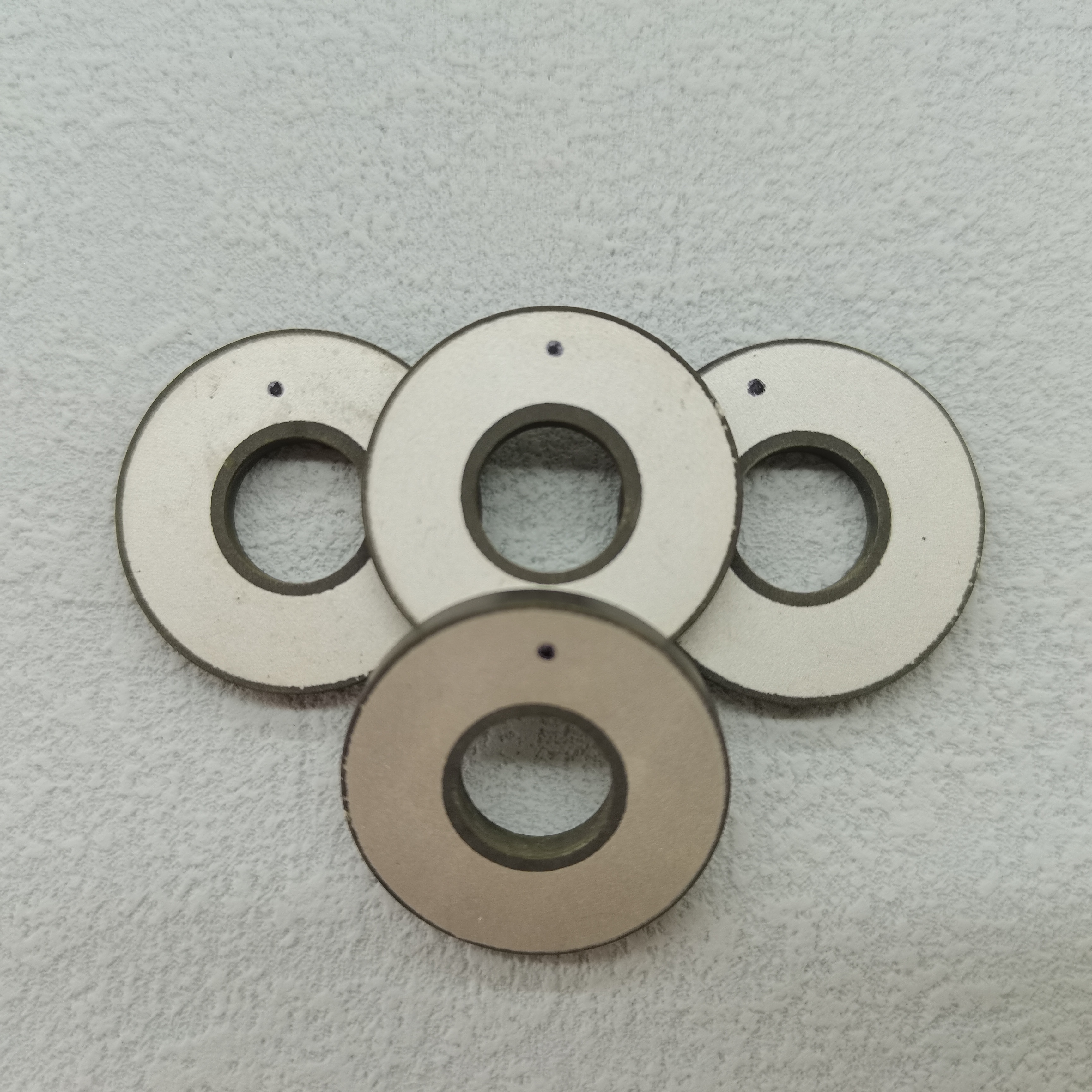 PZT RING PZT5A المواد PIEZOELECTRIC CERAMIC العناصر المصنع الصيني